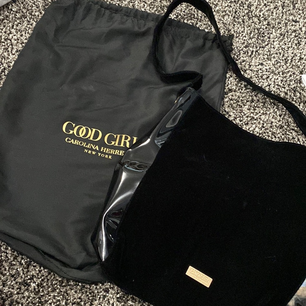 shoulder bag